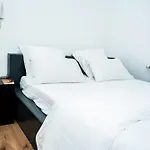 Chambre R1 Avec Salle De Bain Partagee Pres De L\'Hopital De La Citadelle A Liege