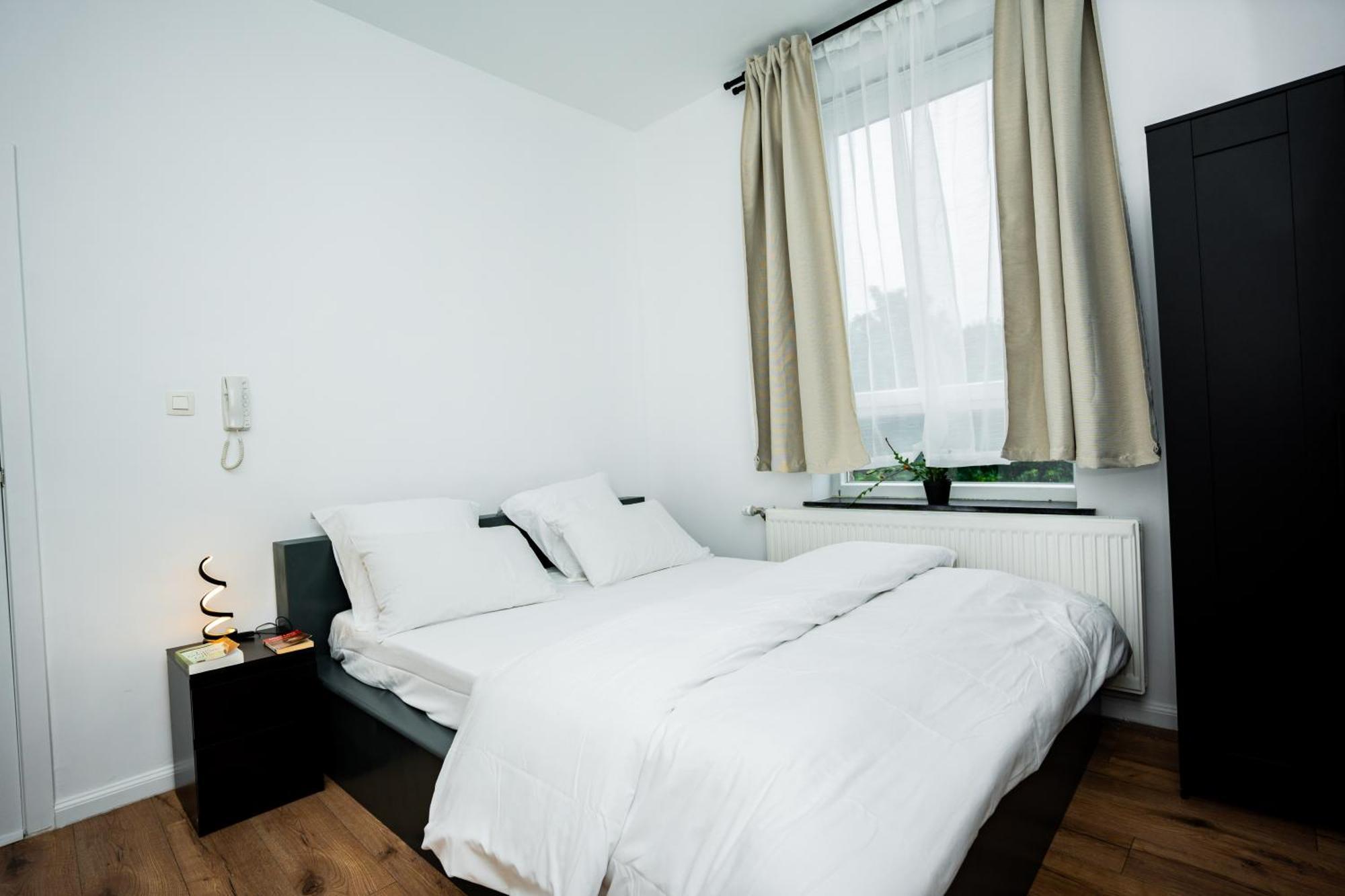 Privatunterkunft R1 Avec Salle De Bain Partagee Pres De L'hopital De La Citadelle A